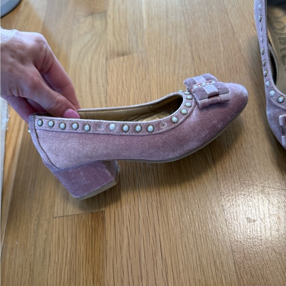 Sam Edelman Mauve Velvet Flats with Bow and Pearls kids girls shoes - Picture 6 of 14
